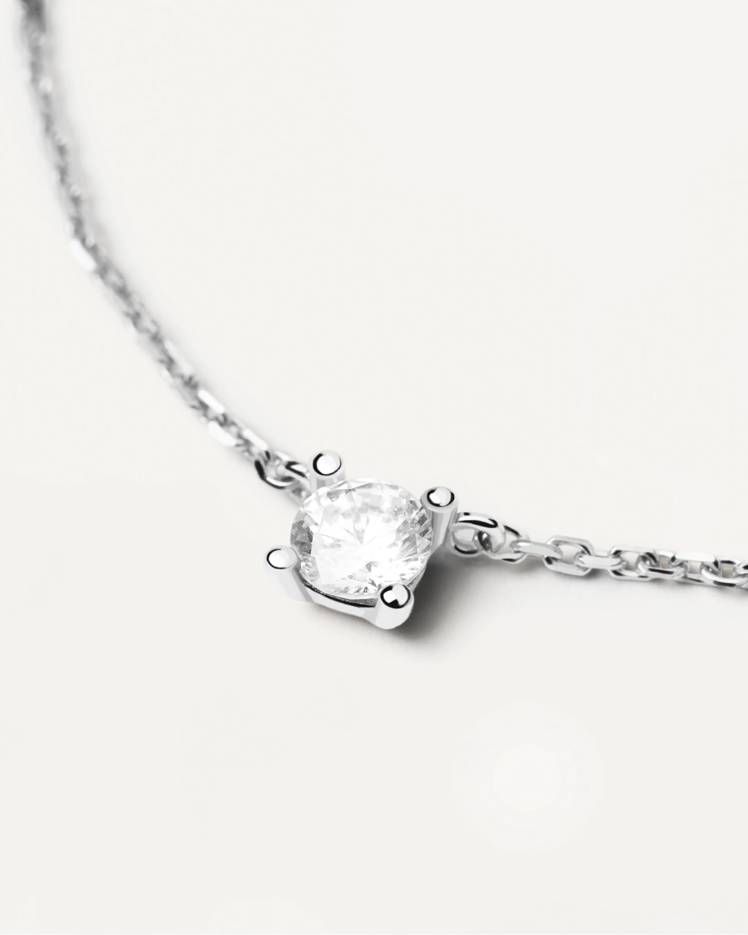 Diamonds And White Gold Solitaire Medium Necklace 4 Diamonds And White Gold Solitaire Medium Necklace - Image 4