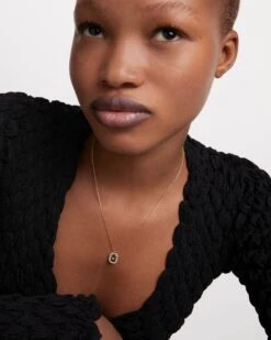 Zodiac Necklaces 14 Zodiac Necklaces -Fashion Accessories IMAGEN 0727 7d328f37 d2ad 48cc abd5 165d6285e300 scaled