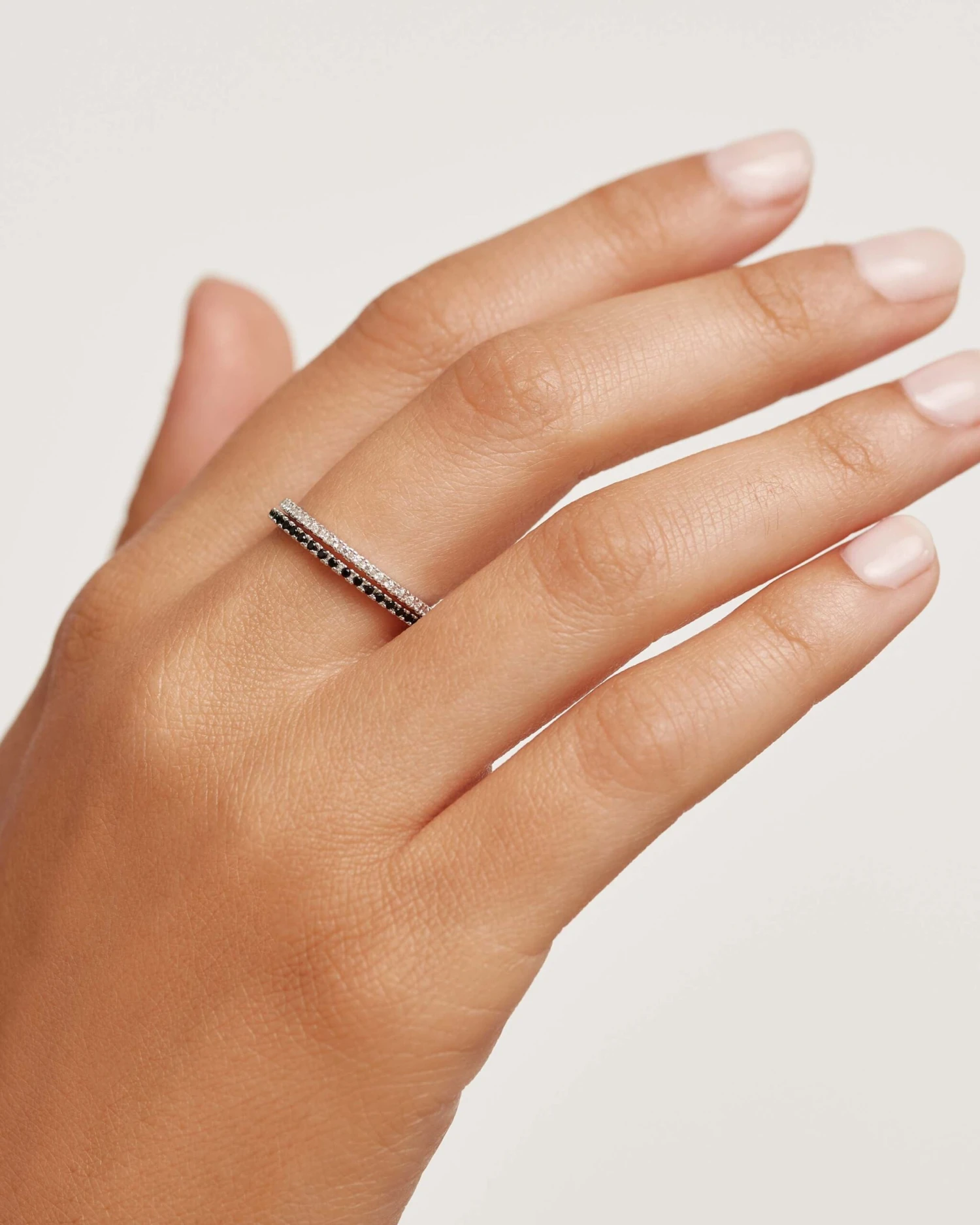 White&Black Essential Silver Rings Bundle 2 White&Black Essential Silver Rings Bundle - Image 2