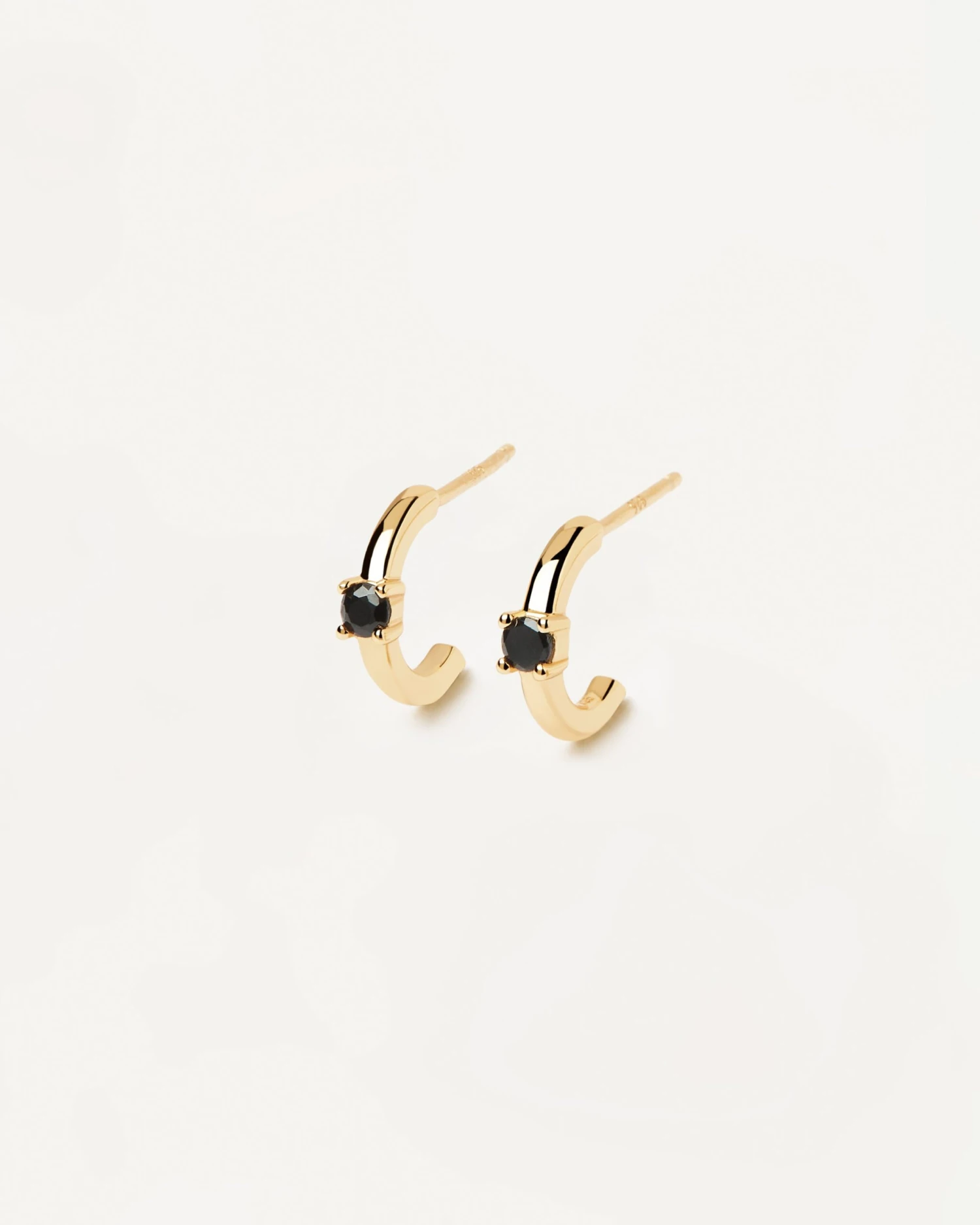Black Solitary Earrings 1 Black Solitary Earrings